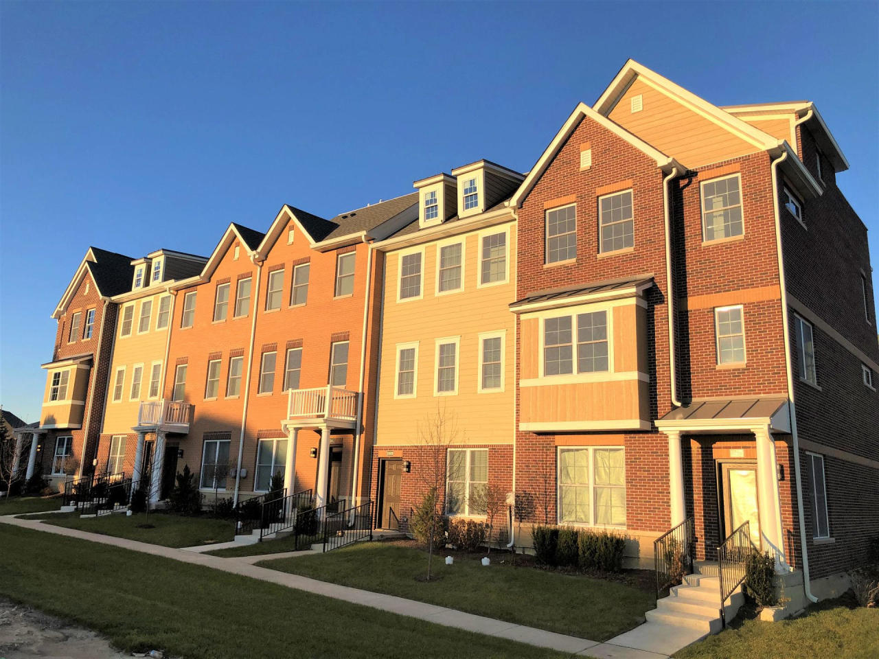 Alice Mae Townhomes Image 23
