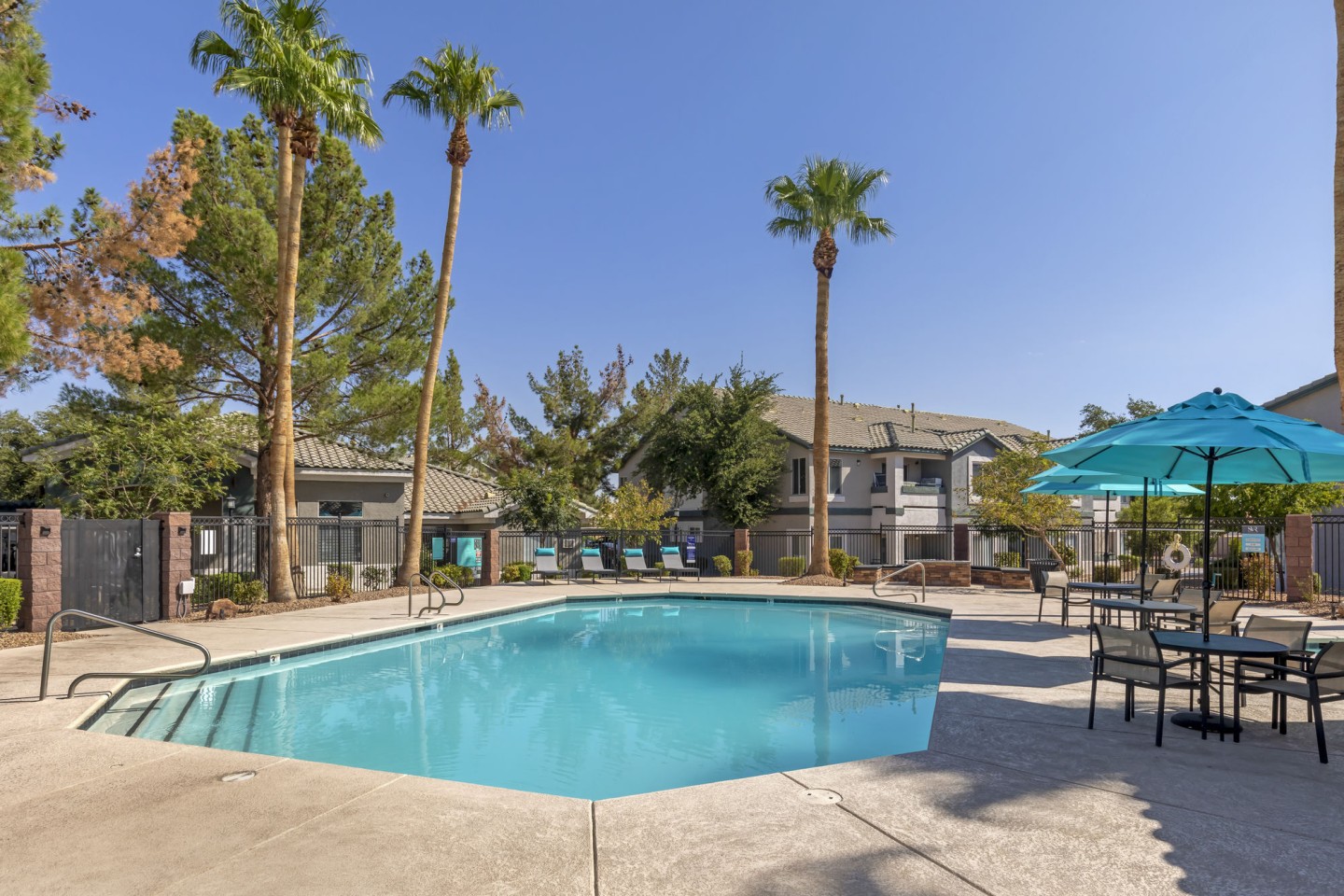 South Valley Ranch Apartments Image 30