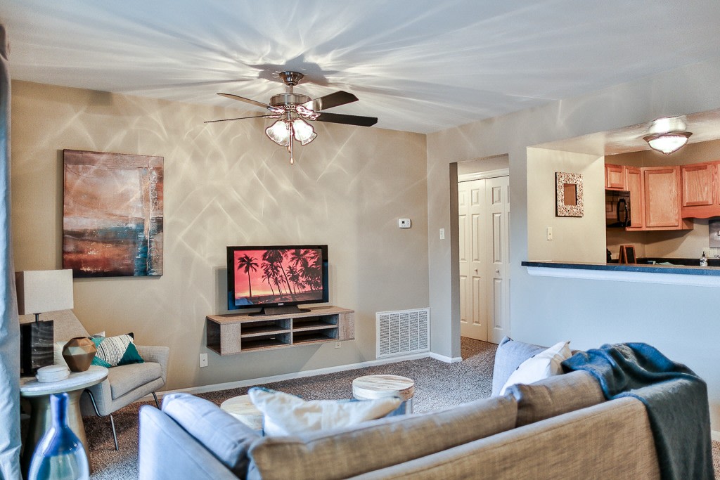 Cedar Point Apartments Image 7