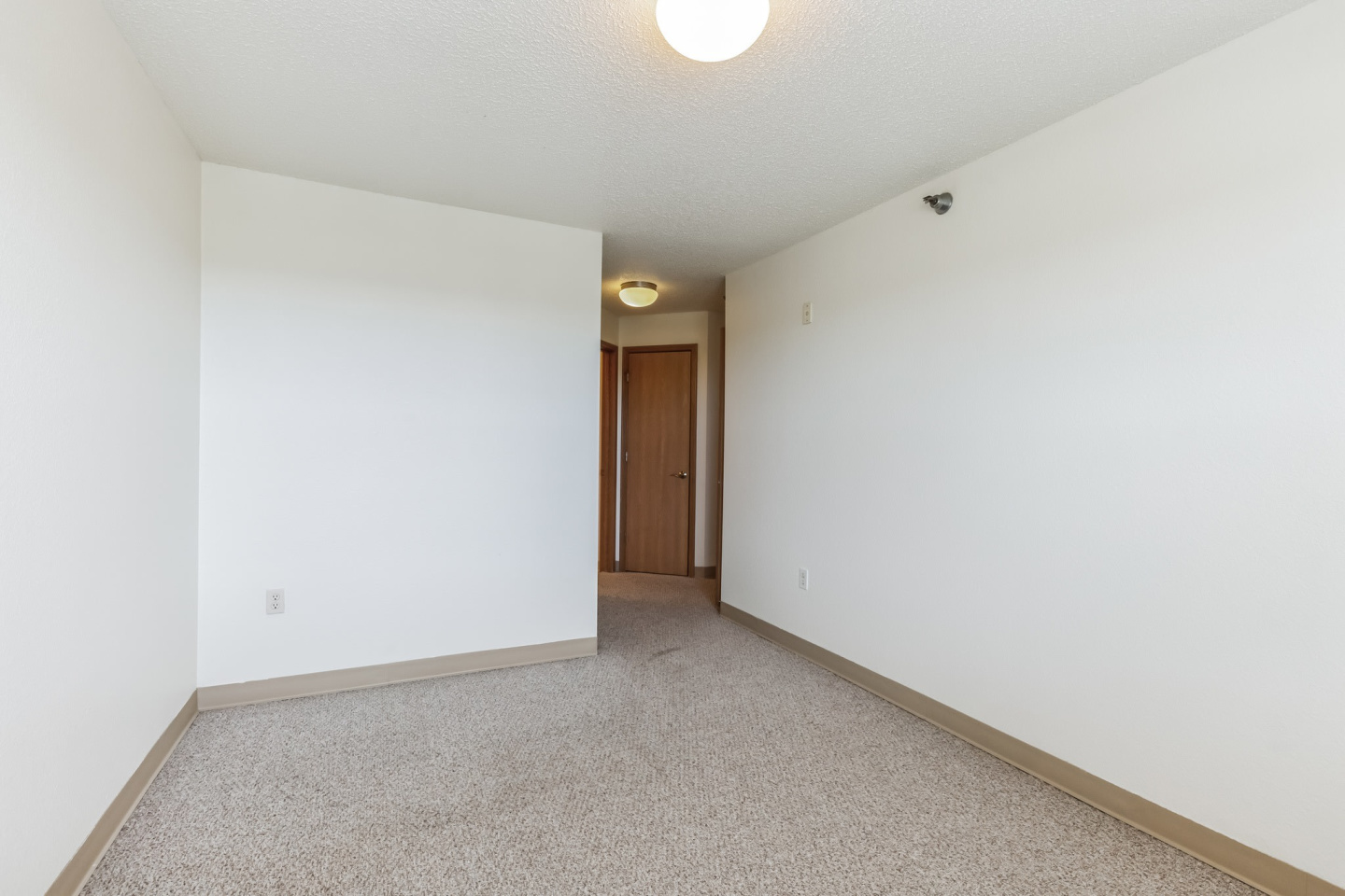 Lakewood Apartments Image 21