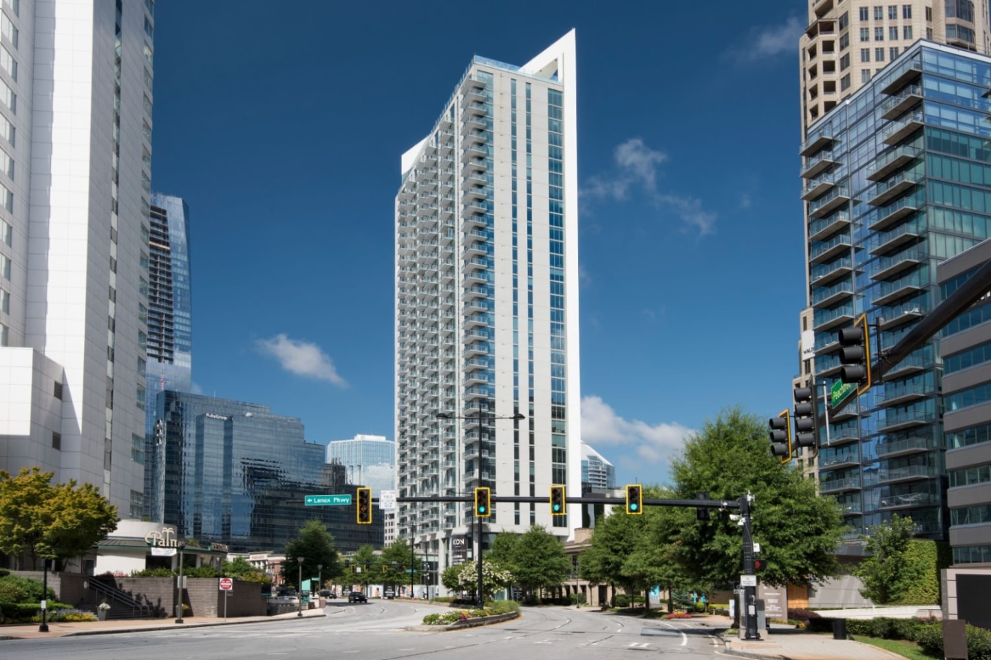 Elora at Buckhead Image 20