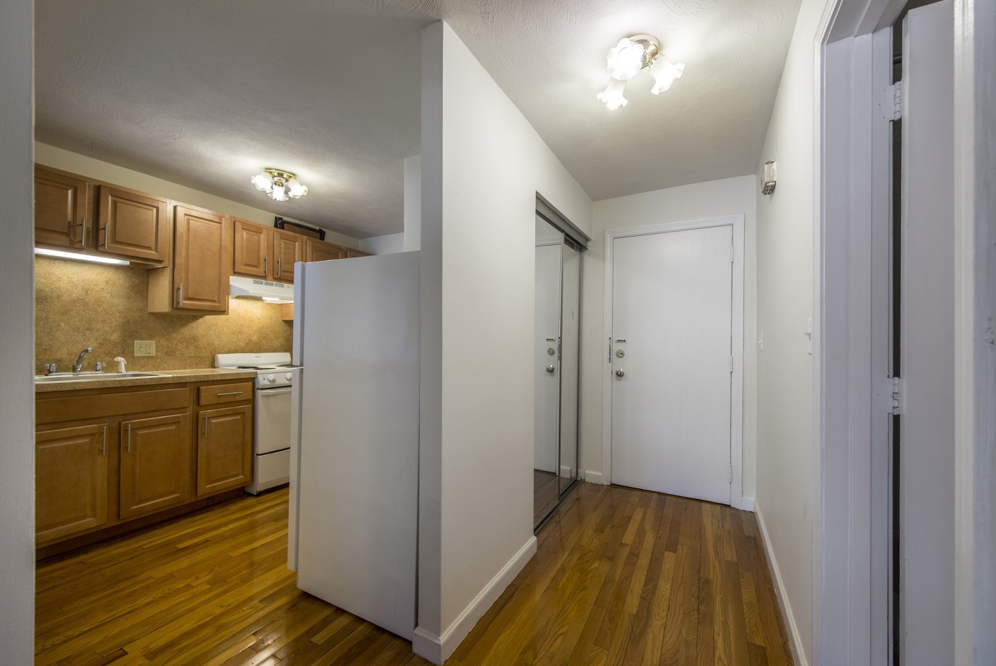 Centre Street Apartments Image 7