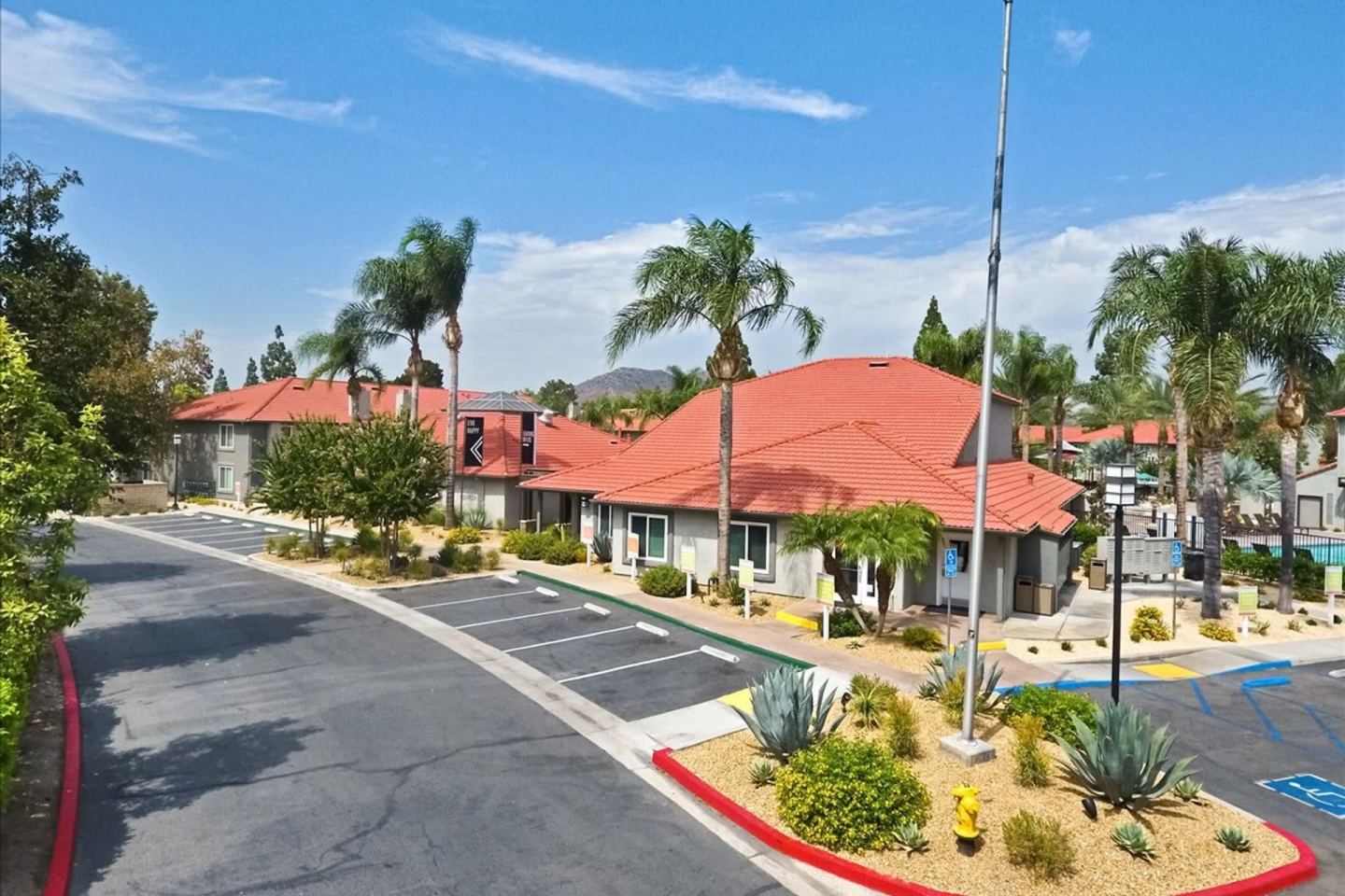 Corona Pointe Resort Image 47