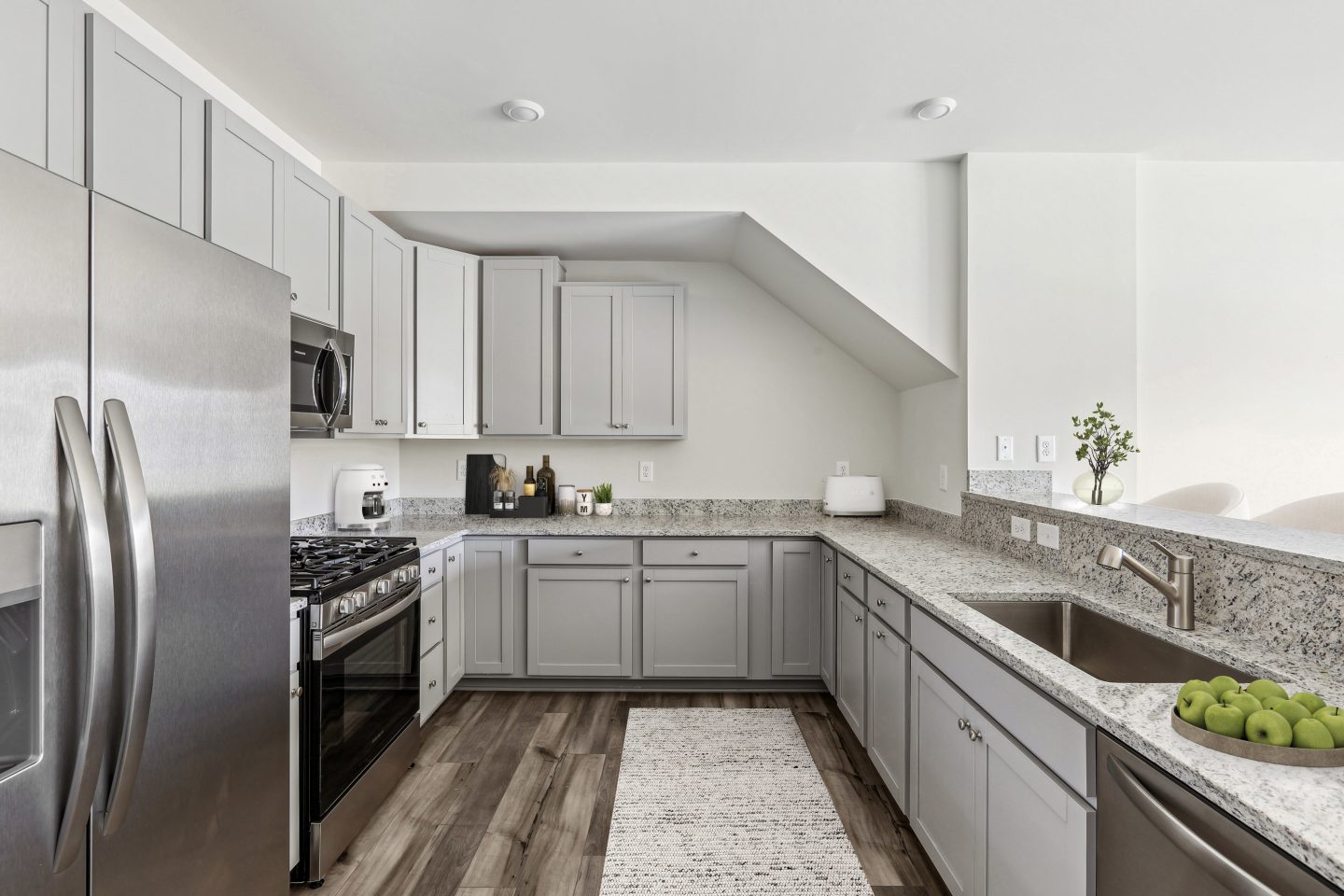 Refinery Townhomes Image 24