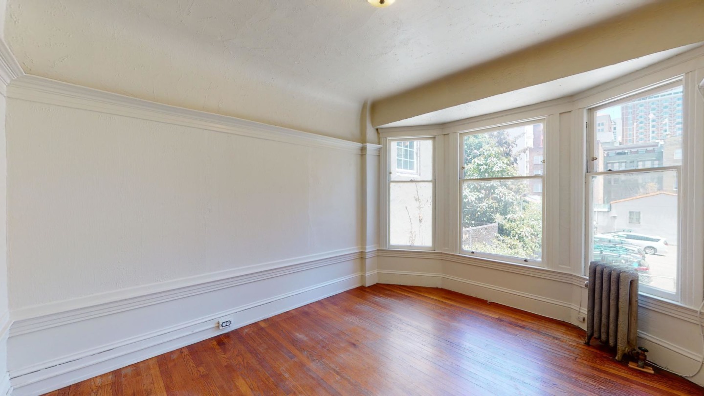 720 Jones Street Image 8