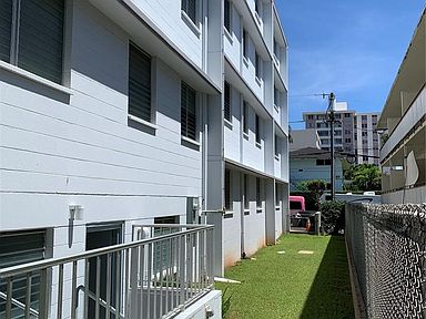 1818 Anapuni Image 9