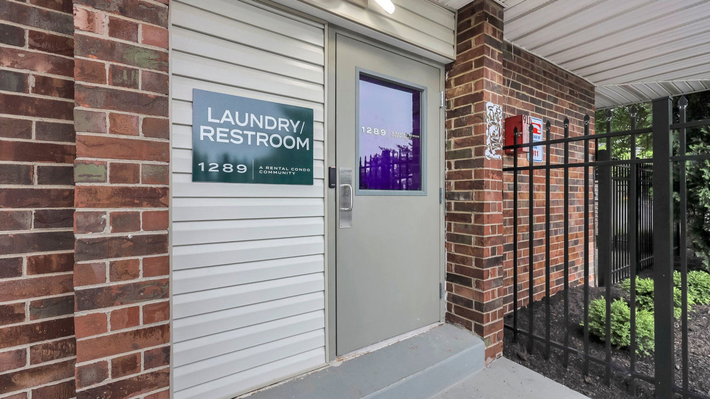 1289 | A Rental Condo Community Image 26
