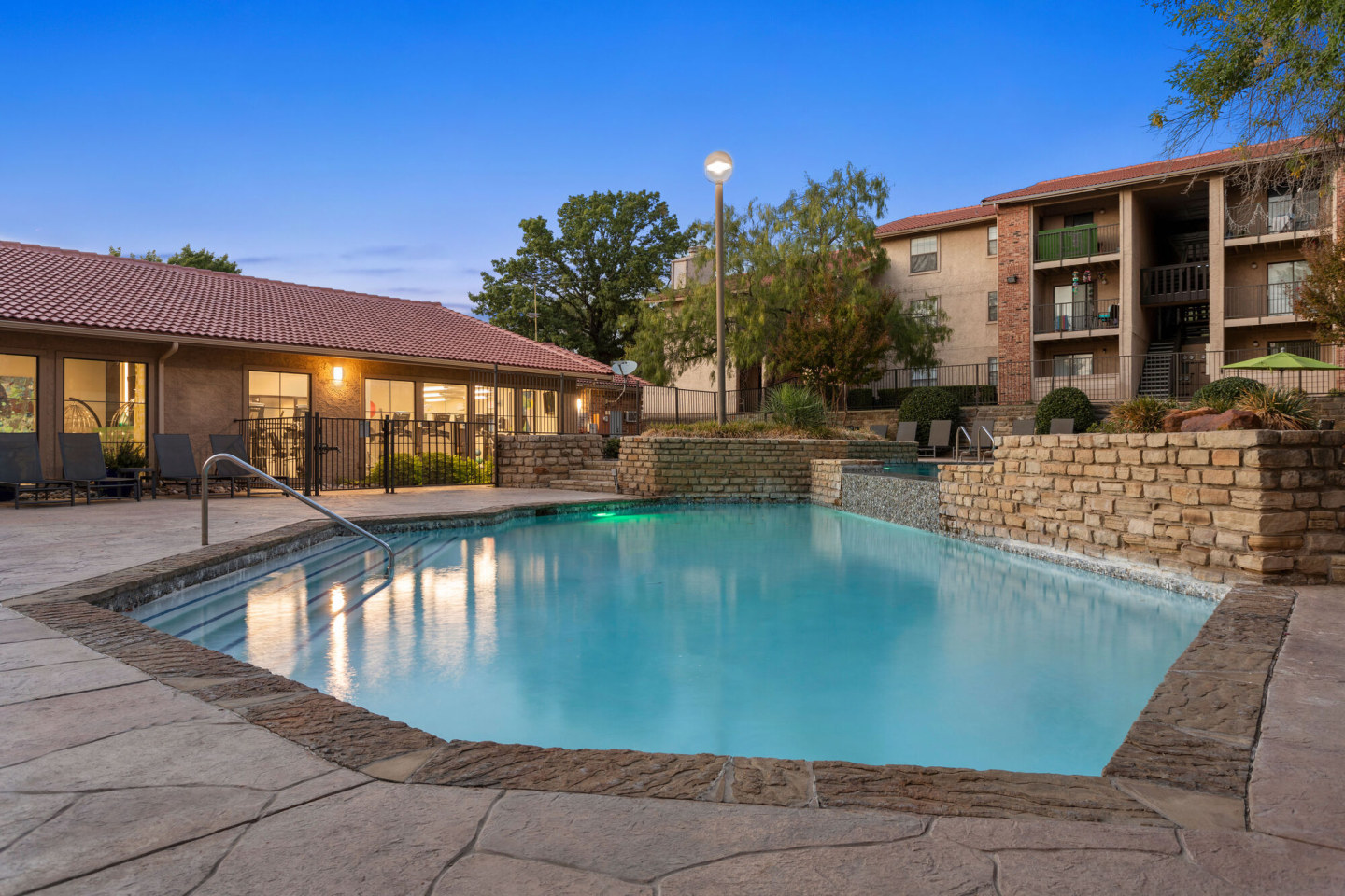 Calloway at Las Colinas Apartment Homes Image 29
