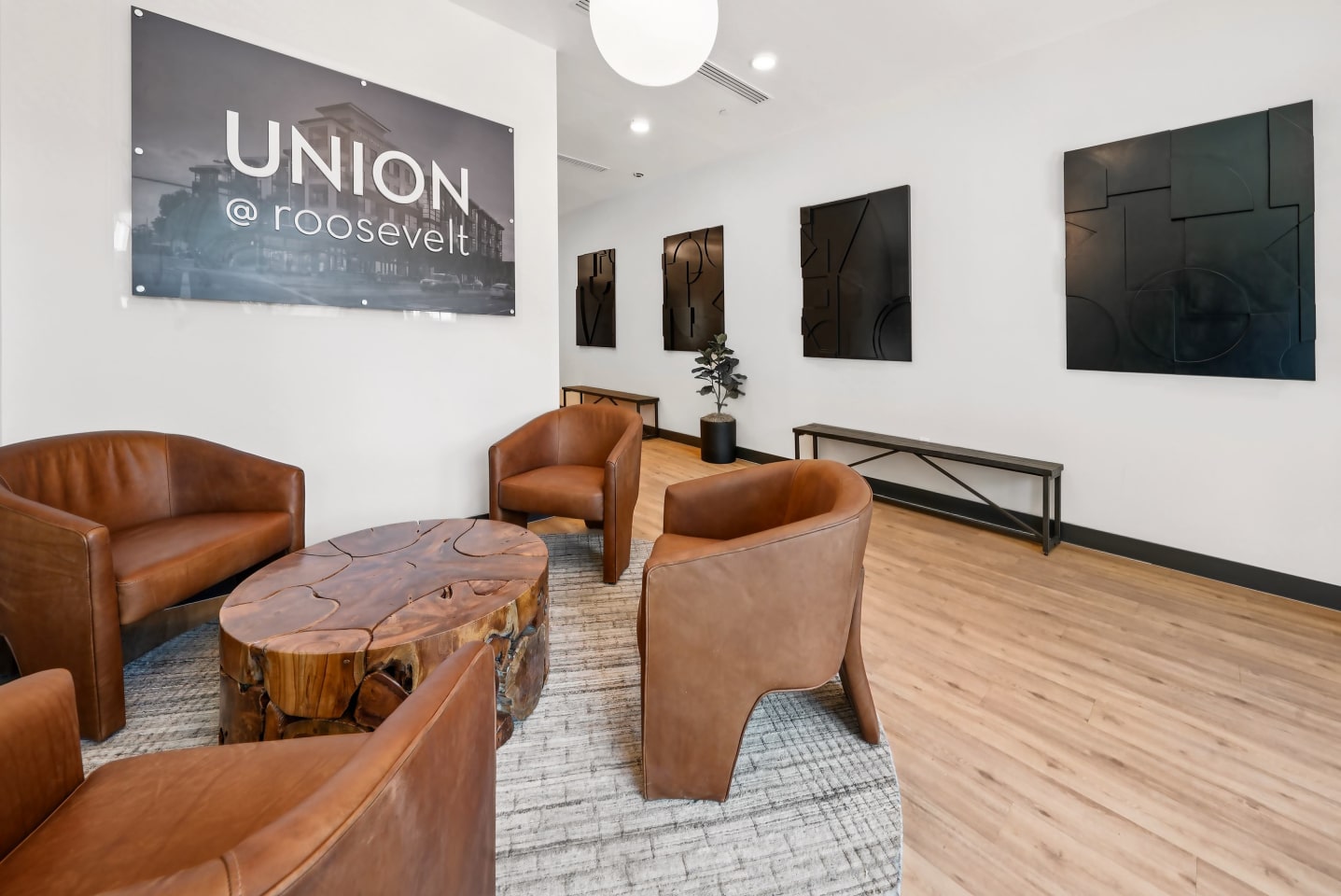 Union at Roosevelt I and II Image 33