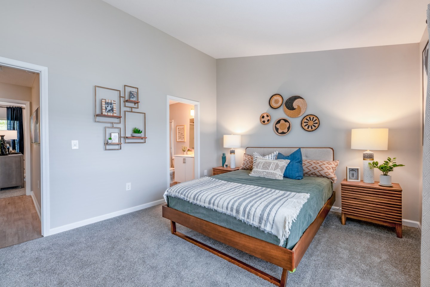 Hilliard Grand Apartments Image 6
