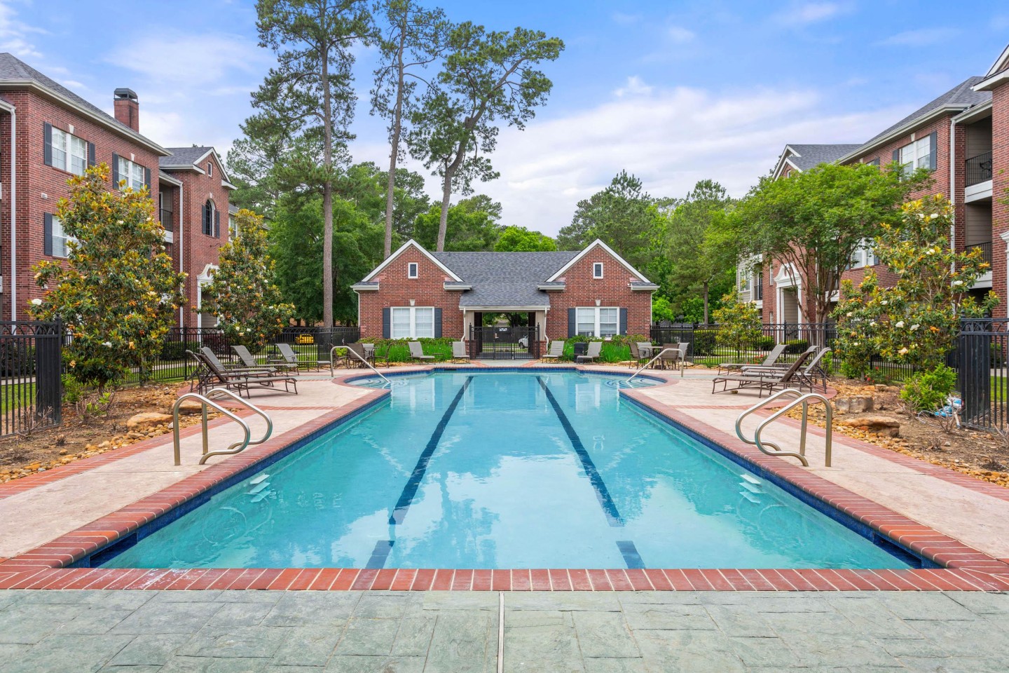 Villages of Cypress Creek Image 14