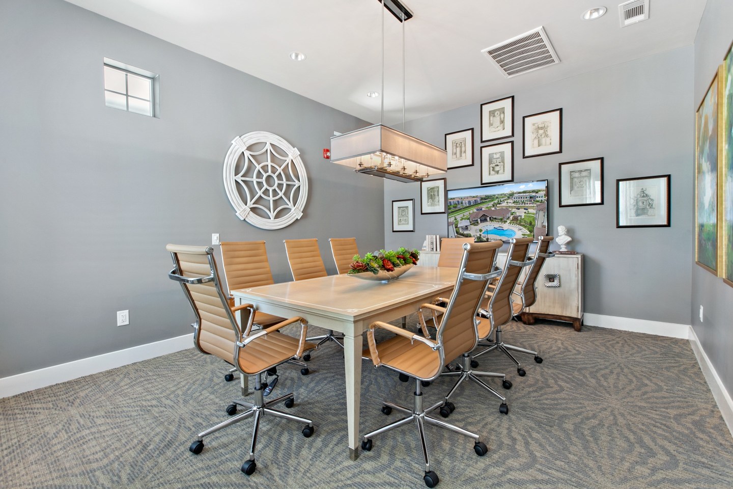Sadler House Luxury Apartment Homes Image 29