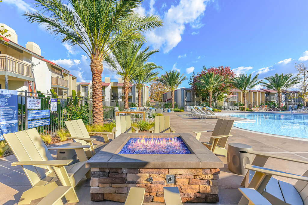 Santee Villas Image 15