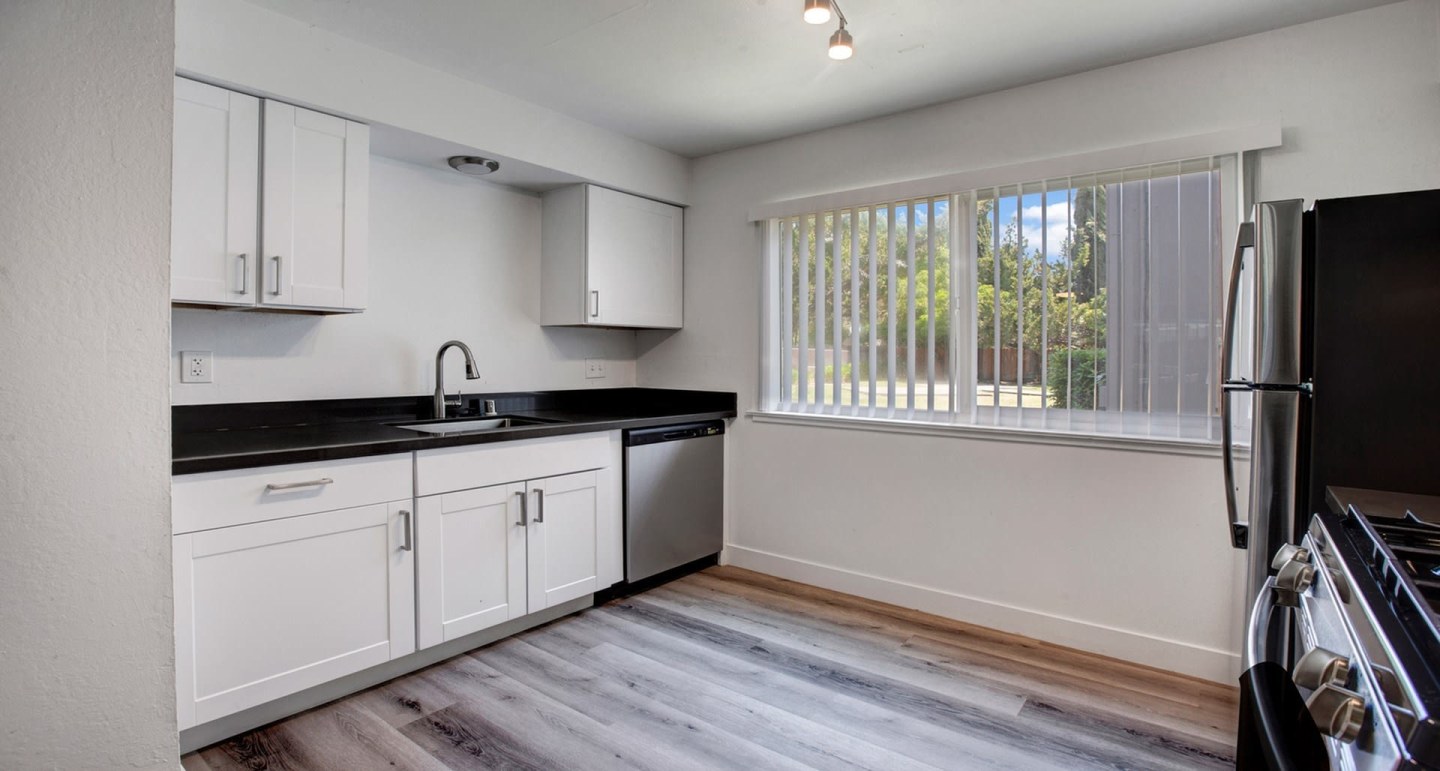 The Chloe Apartments Image 10