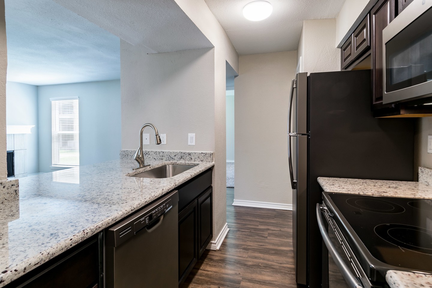 Coronado North Apartments Image 16