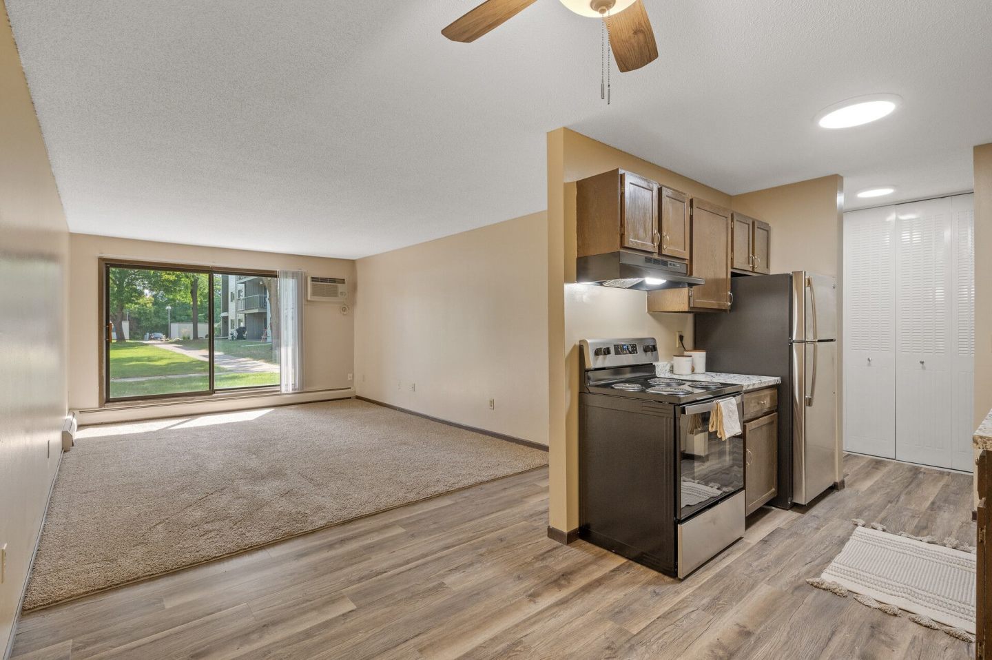 Eastgate Apartments Image 26