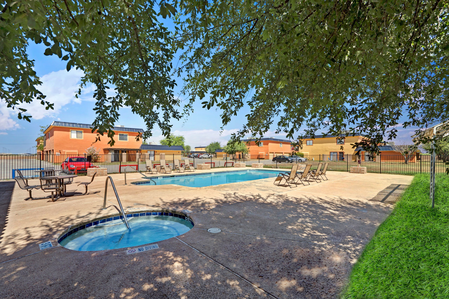 Avanti Townhomes Image 10