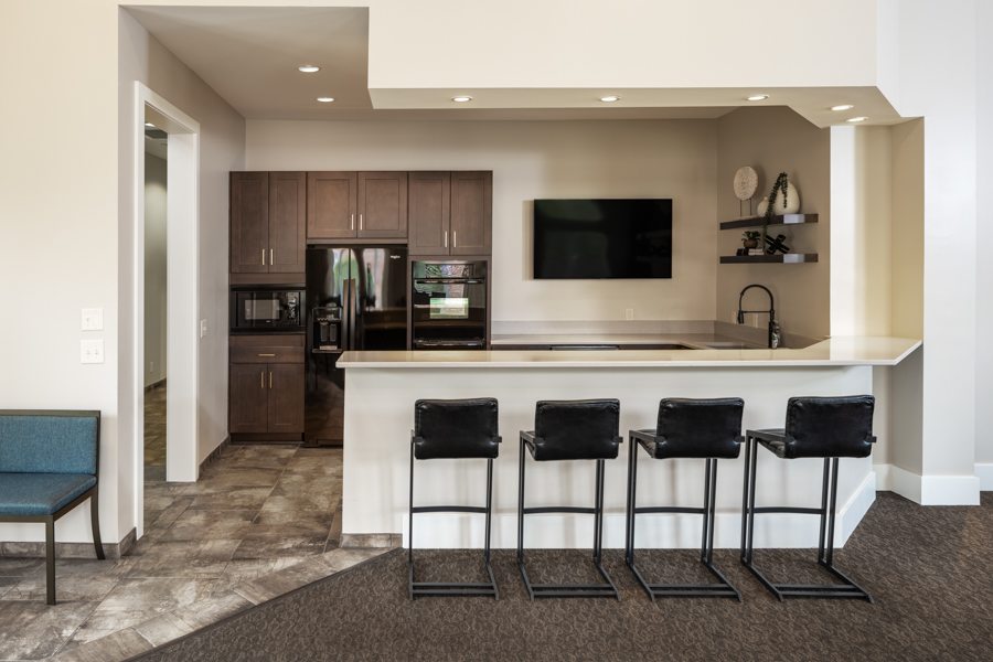 Broadmoor Hills Image 13