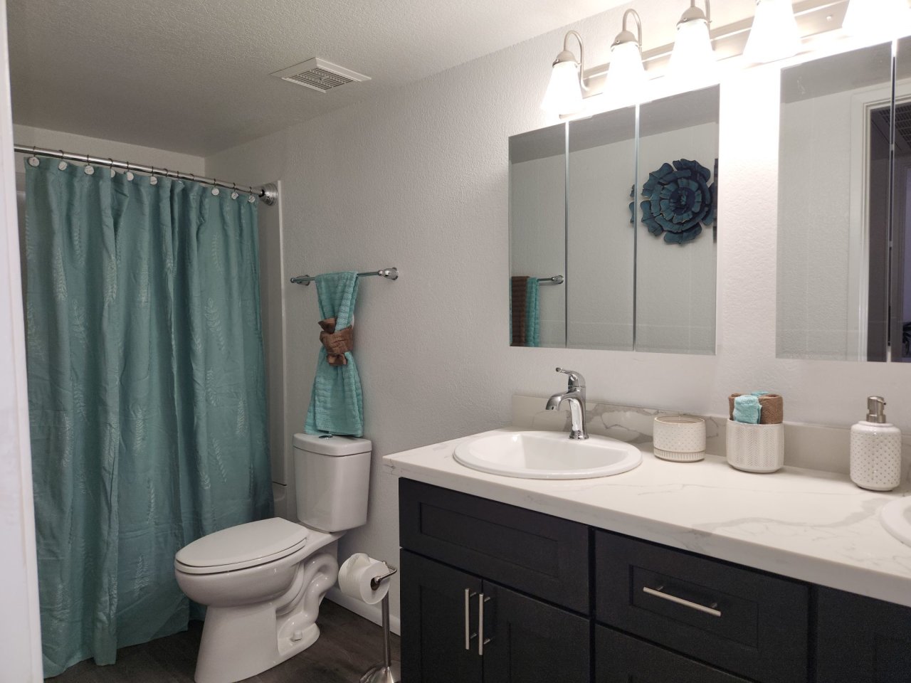 Desert Lakes Apartments Image 11