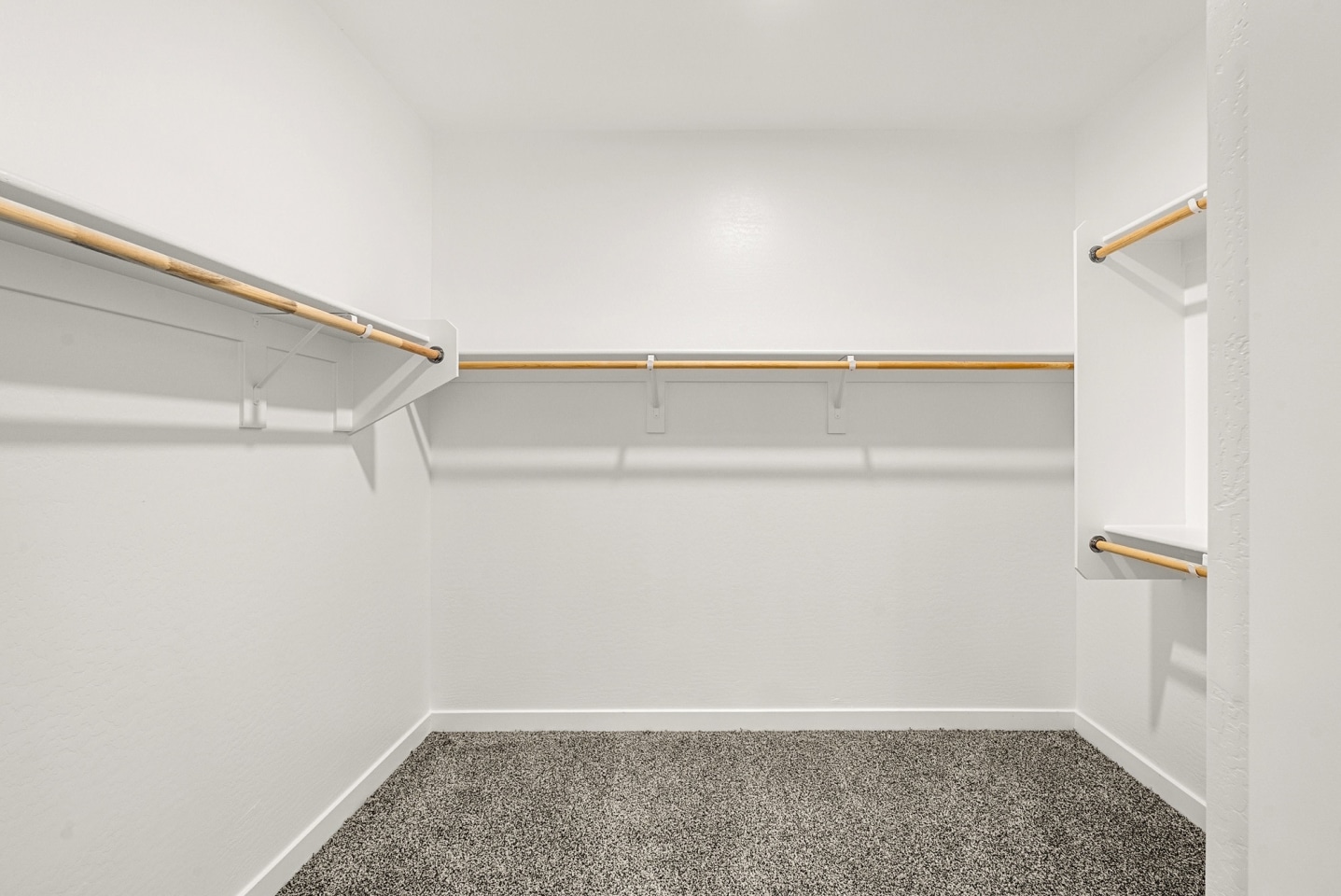 Avalon Townhomes Image 33