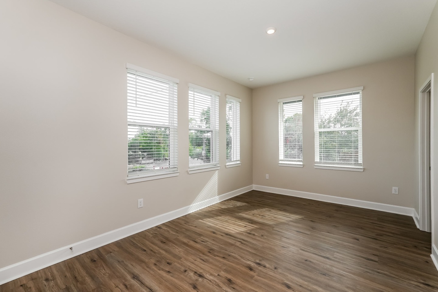 Monterey Townhomes Image 21