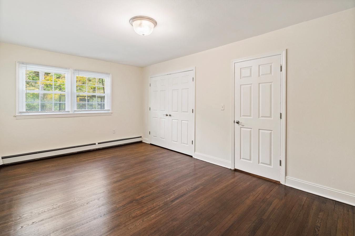 Newtonian Gardens Apartments Image 13