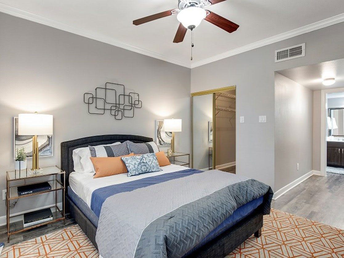 The Village at Bellaire Apartments Image 63