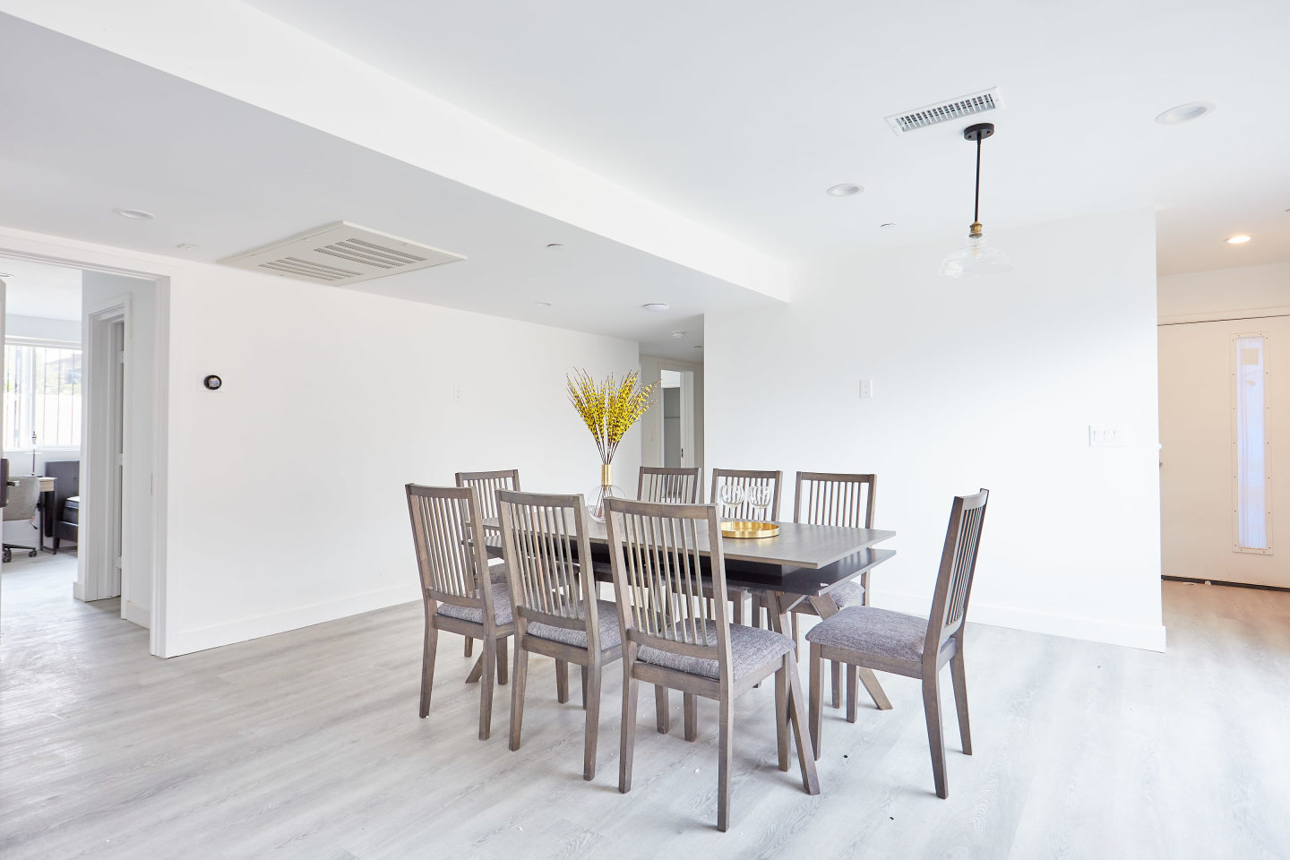 1430 W 37th Street - Co-Living Housing Image 9