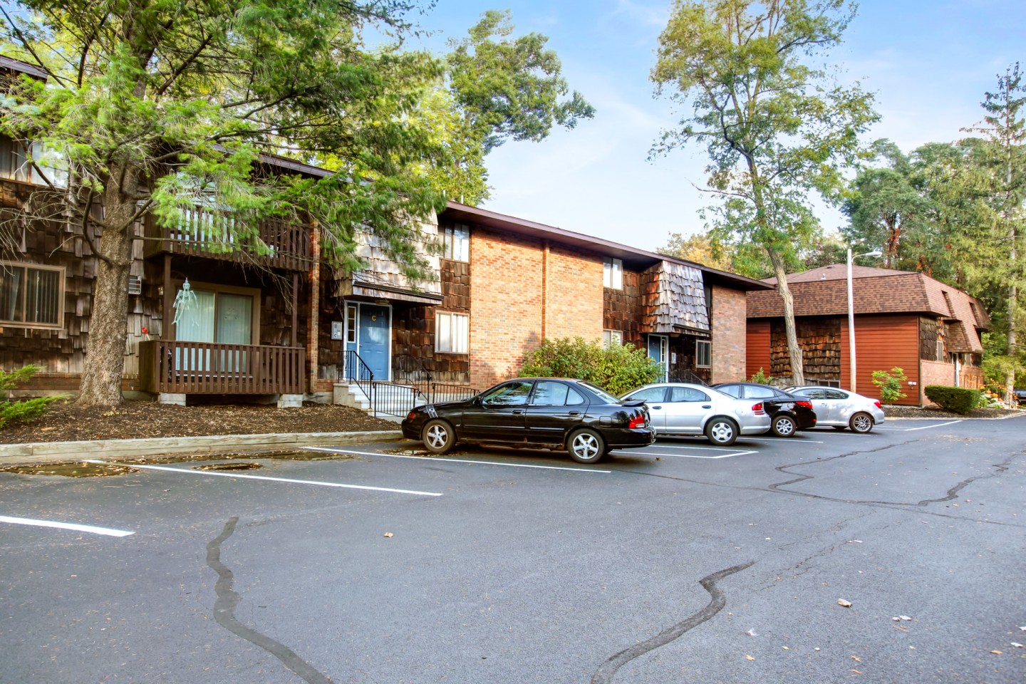 Mohawk Village Apartments Image 5