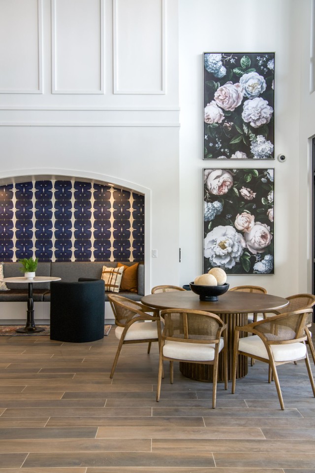 Novel University Place Image 15
