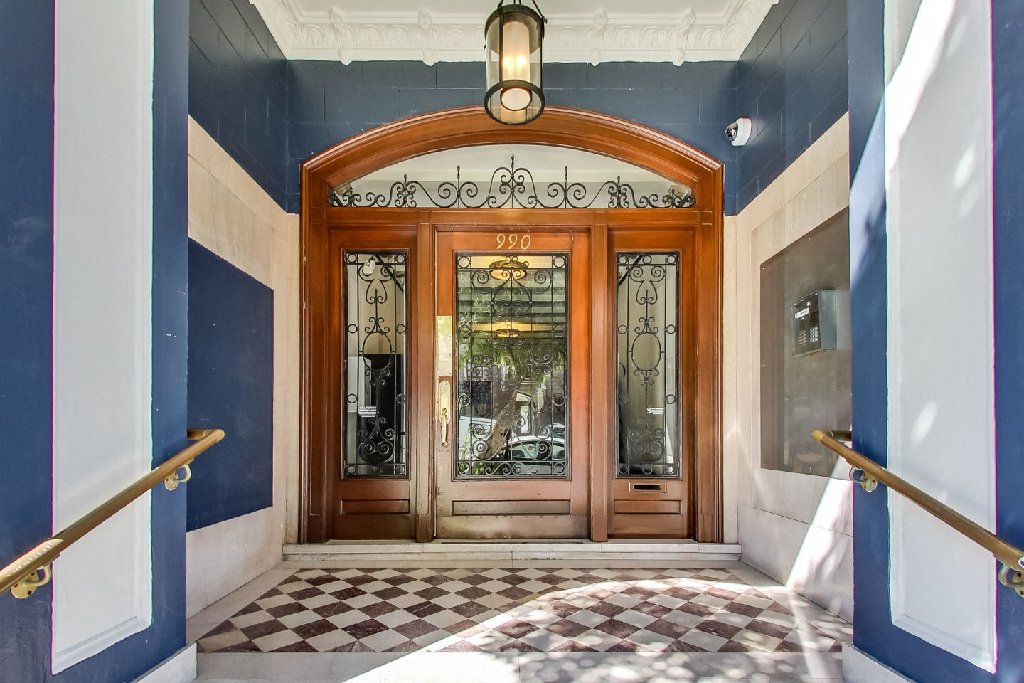 990 Fulton St Image 11