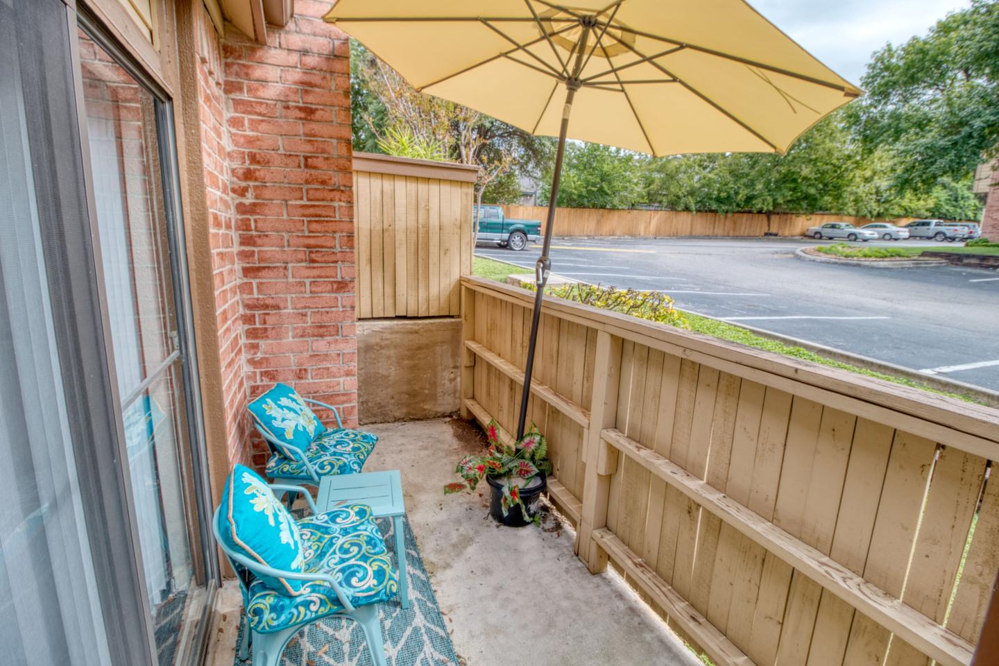 Knoll Crest Apartments Image 5