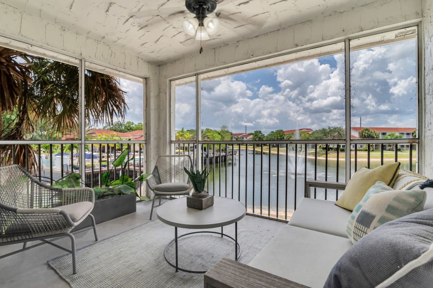Arbor Oaks Apartments Image 23