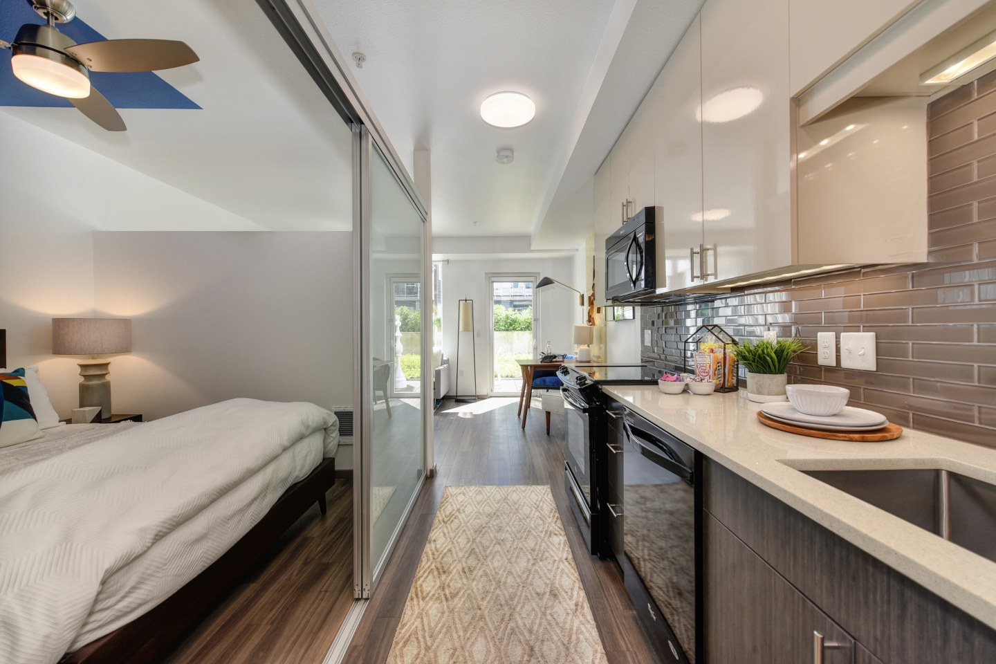 Rivet Apartment Homes Image 11