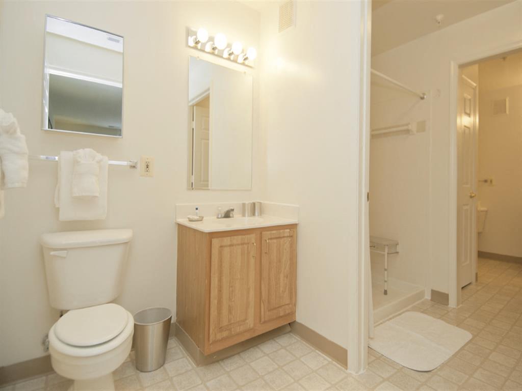 Senior Housing - Kentlands Manor Senior Apartments Image 24