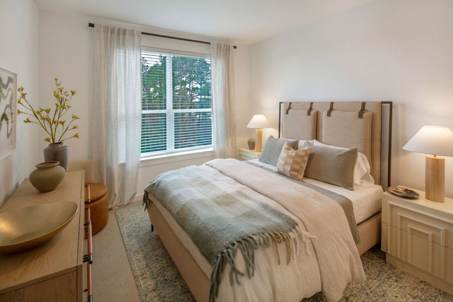 BRYKS Upper Westside Image 2
