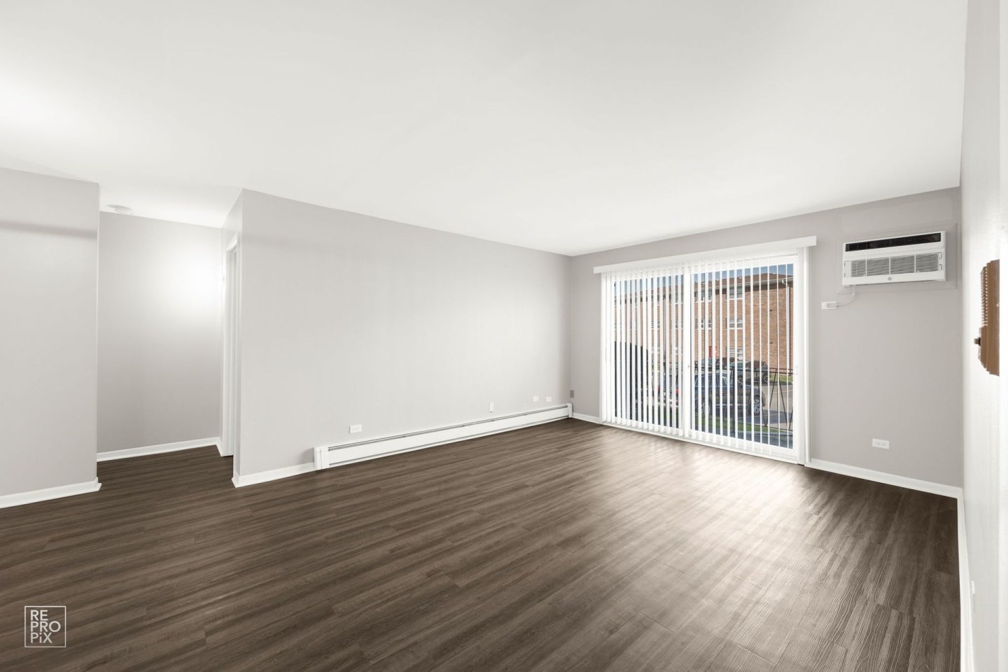 Woodland Courts Image 7