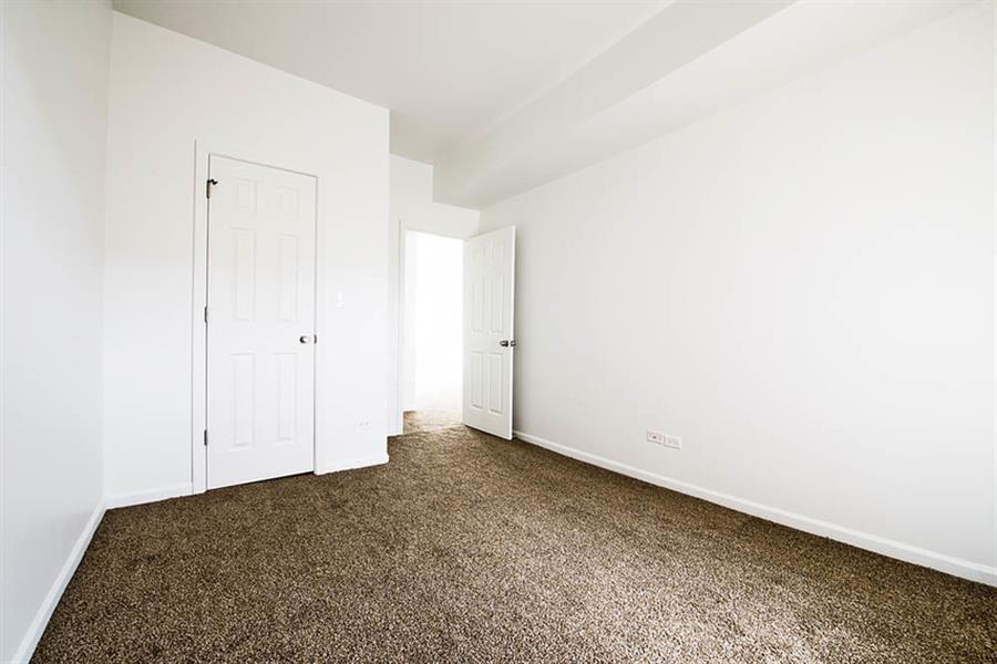 708 S Karlov Ave Image 7
