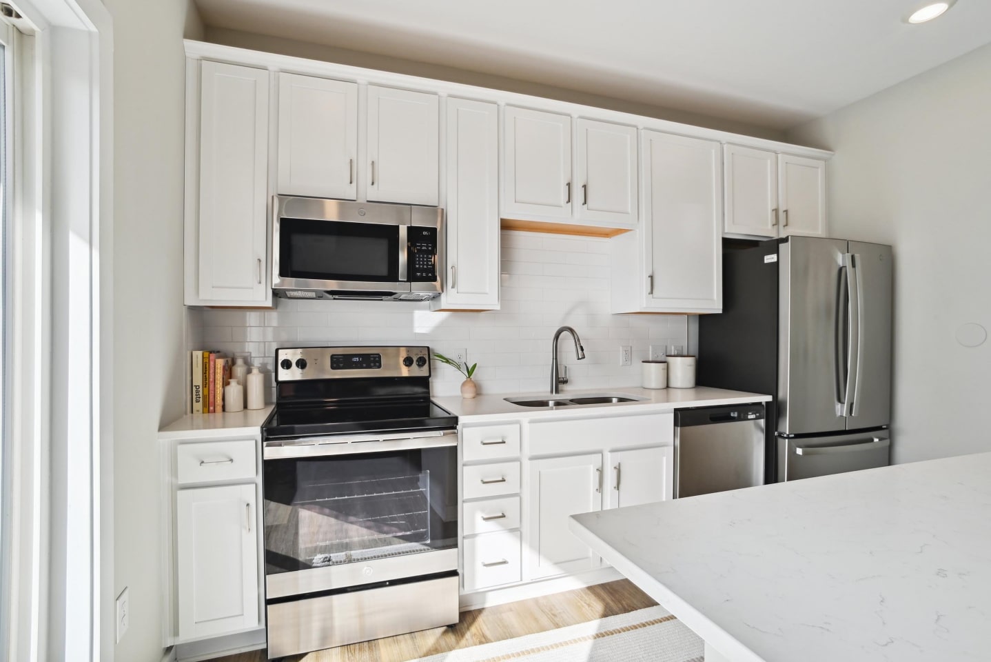 Zora University Townhomes Image 24