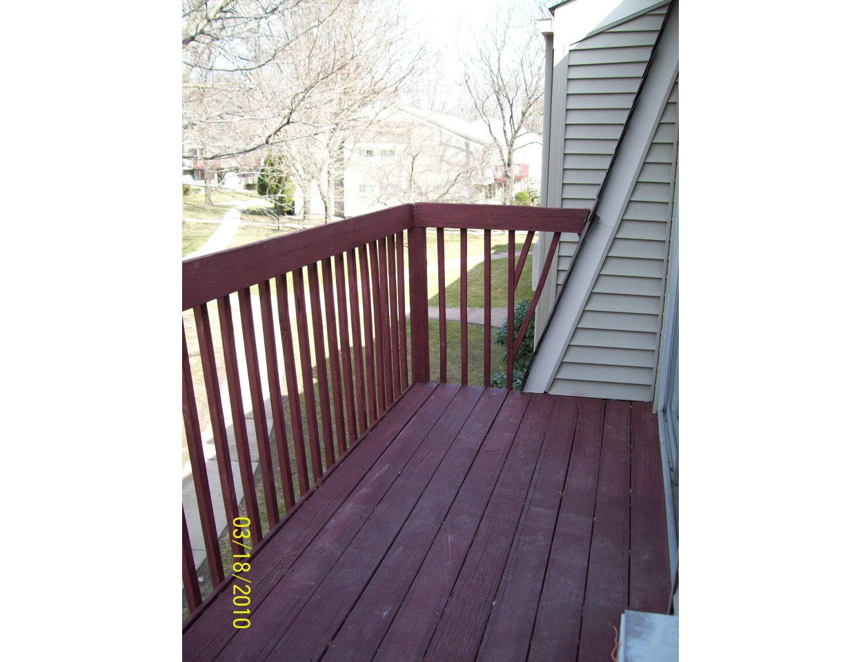 Wood Gate Image 9