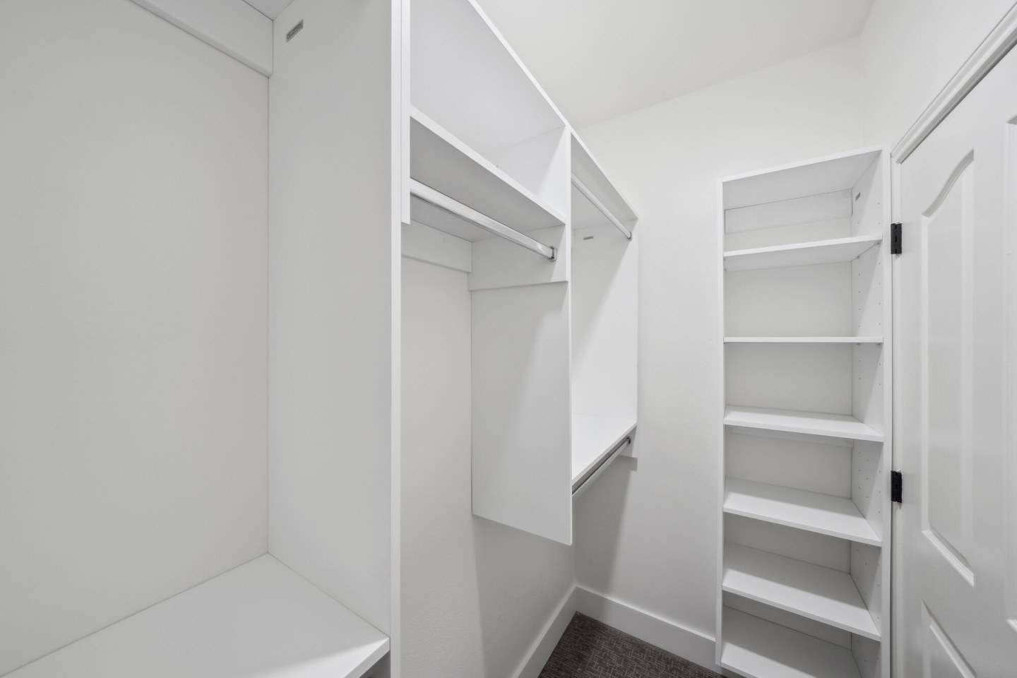 Cypress Apartments Image 10