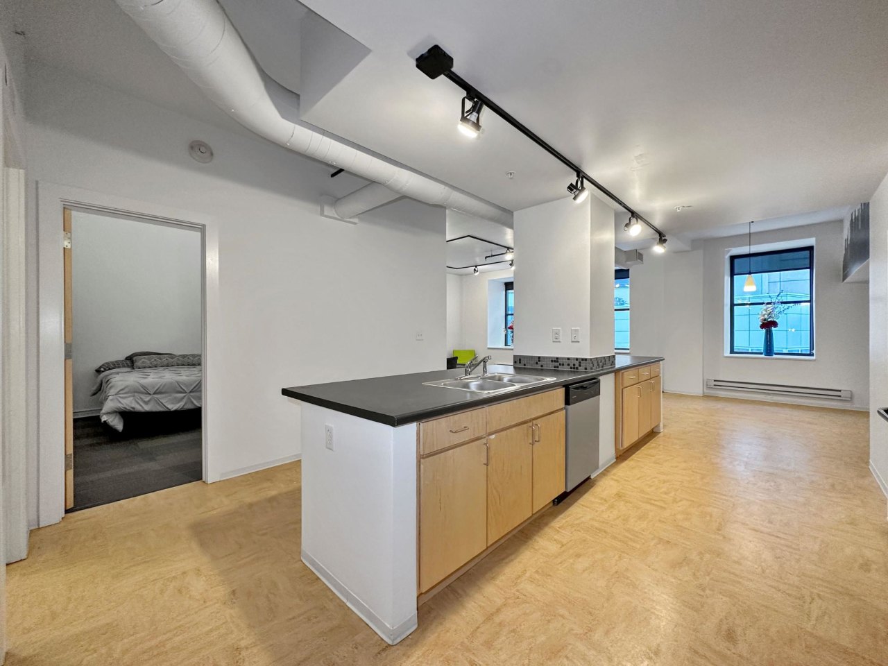 Des Moines Building Image 10