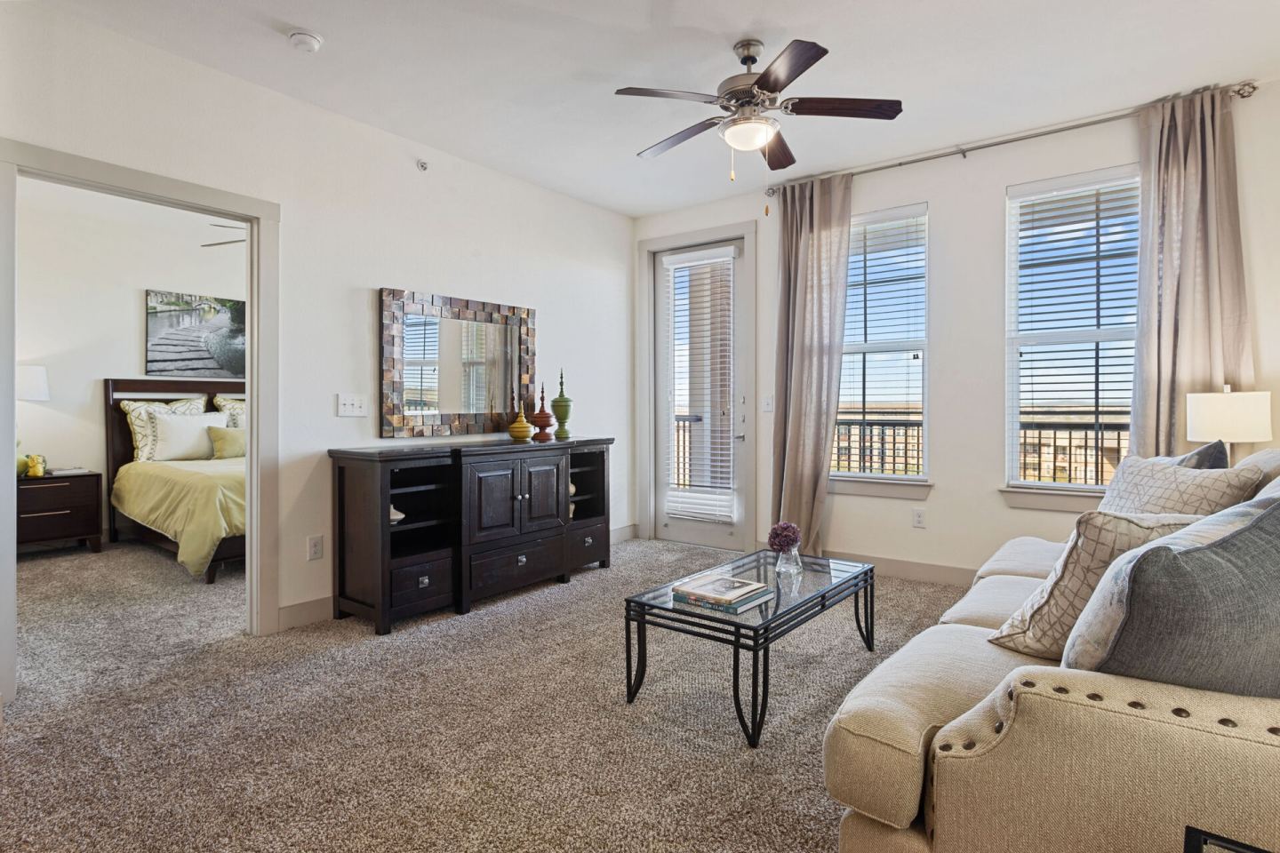 The Vance at Huebner Oaks Image 24