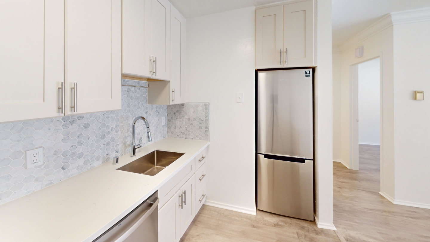 755 Green Street Image 14