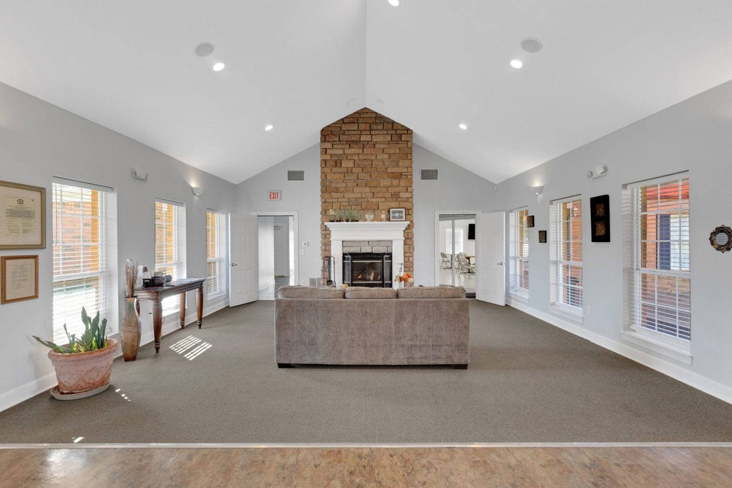 Timber Lake Townhomes Image 9