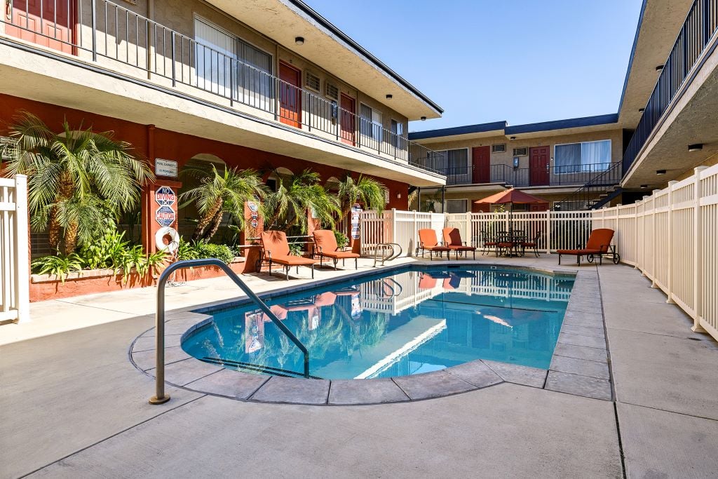 Parkview Terrace Image 18