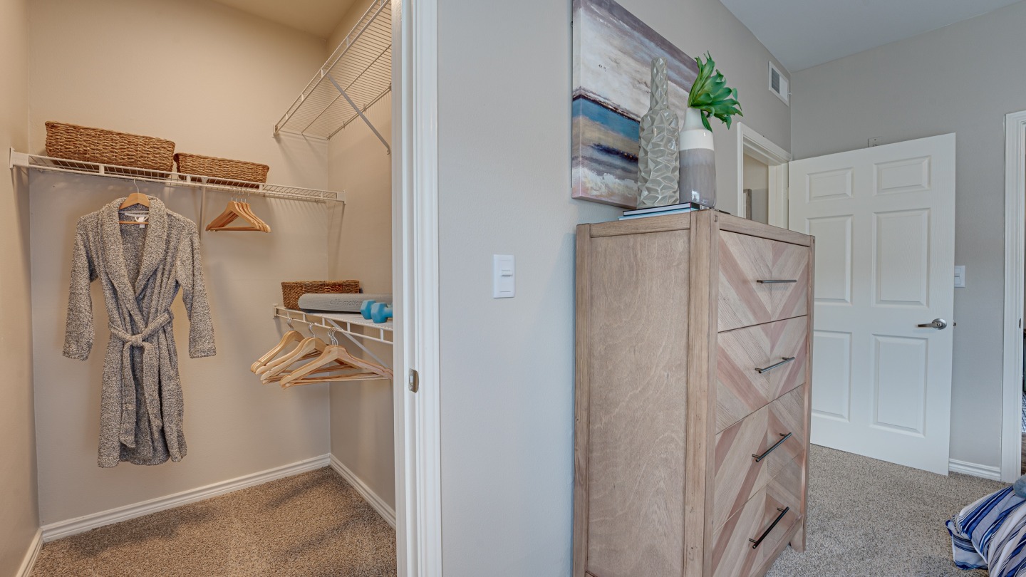 Highland Luxury Living Image 14