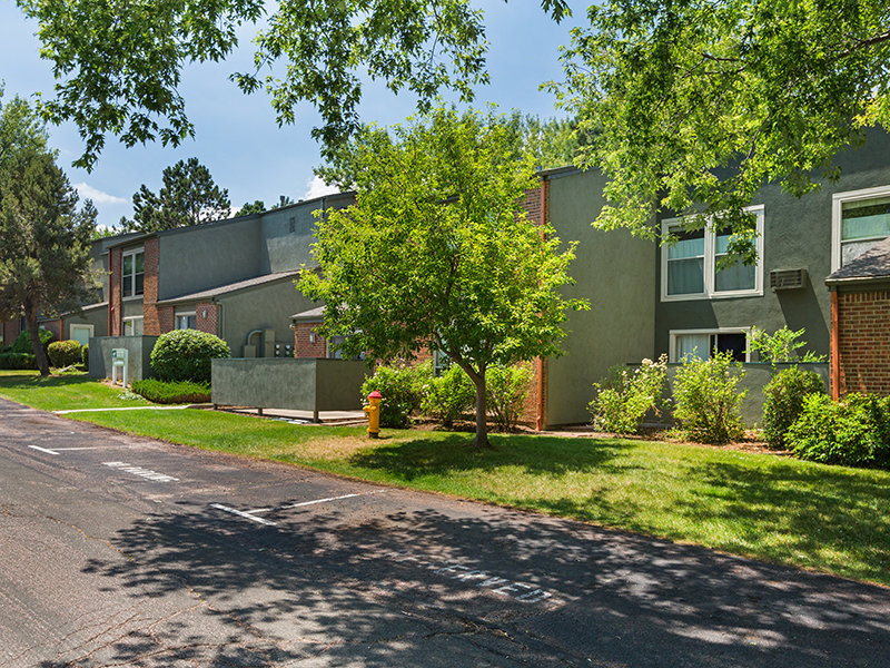 25 Broadmoor Image 22