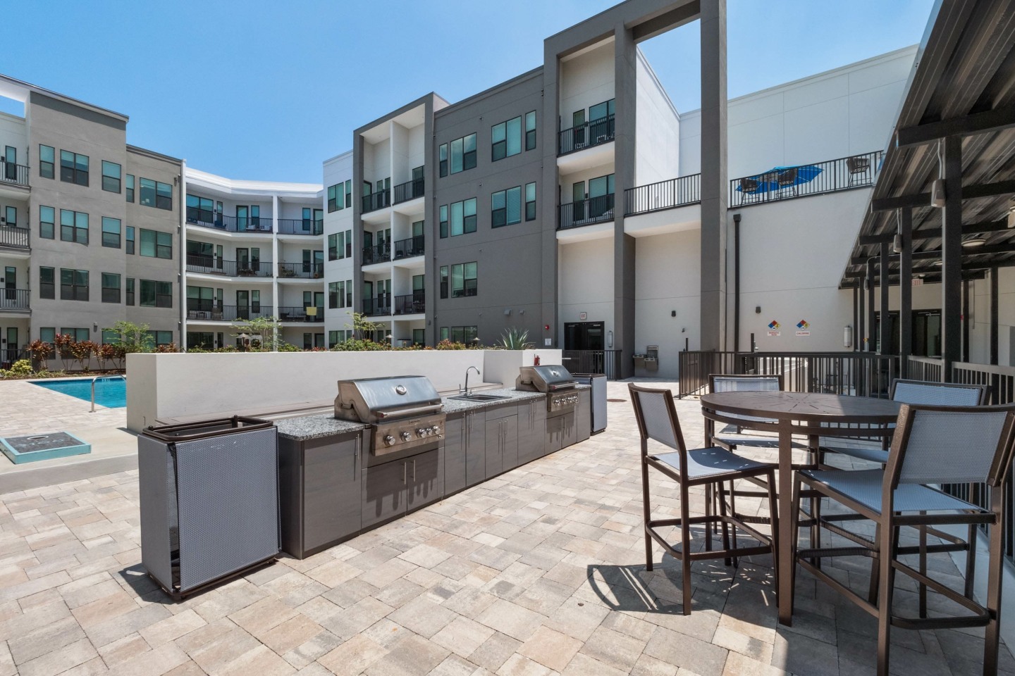 Gallery 3100 Image 44