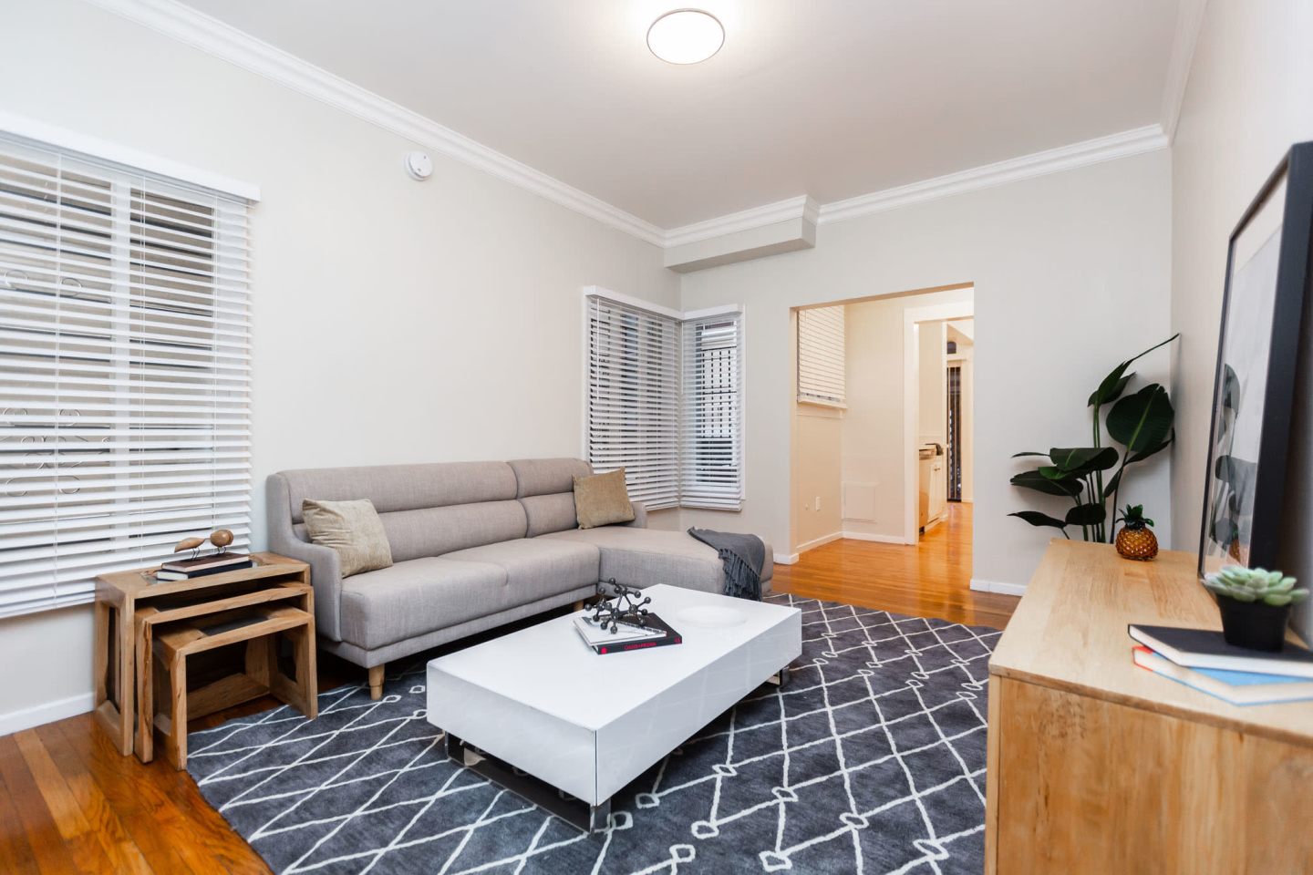 1624 Sacramento Street Image 1